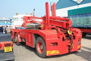 Foden 6x2 breakdown truck PMB 149B (rear) at Donington 09 - IMG 6122small