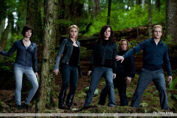 The Cullens forest Eclipse