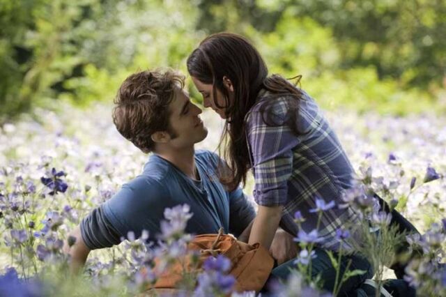 File:Eclipse-movie-stills-02.jpg