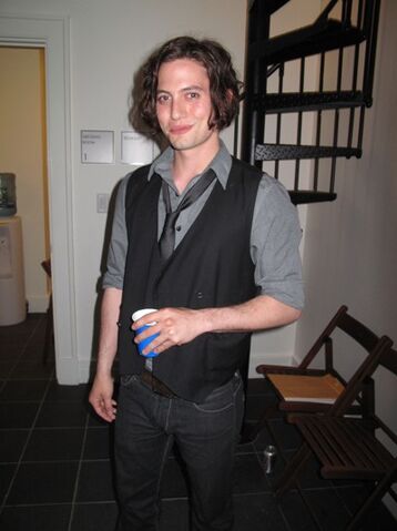 File:Jackson-rathbone-aka-jasper-pictures.jpg