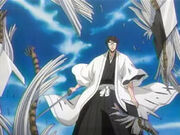 Aizen breaks Renji's shikai