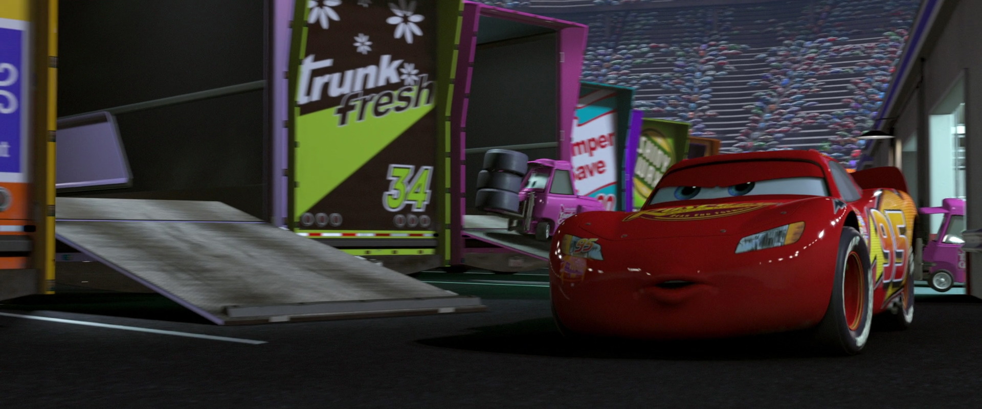Bumper Save Hauler | World of Cars Wiki | FANDOM powered by Wikia