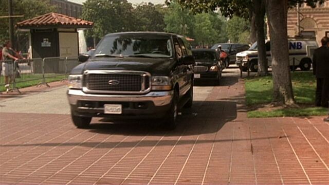 File:3x01 USC ext.jpg