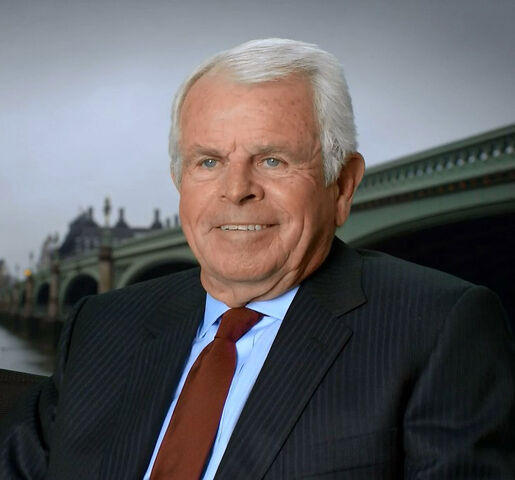 File:WilliamDevane.jpg