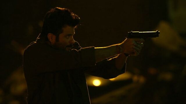 File:In1x04 Jai threatens.jpg
