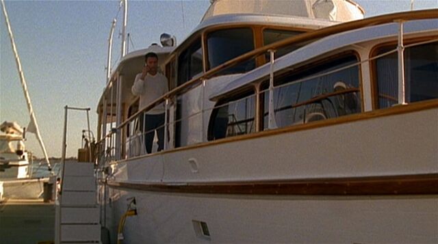 File:2x23 yacht.jpg