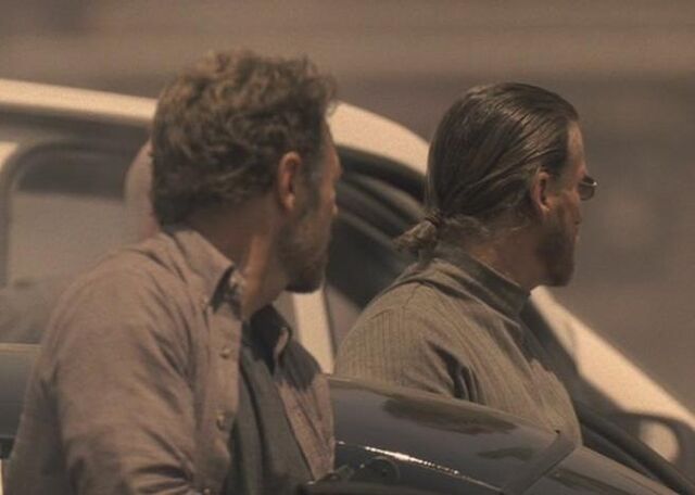 File:5x01-haas-thugs.jpg