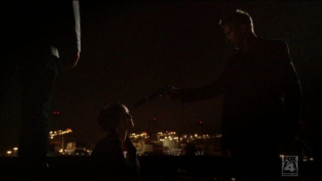 Archivo:8x05main.jpg