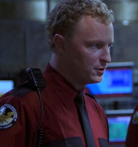 File:S5ep5guardCTU.jpg