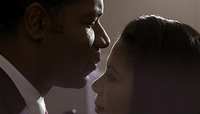 File:Palmer-kisses-sherry.jpg