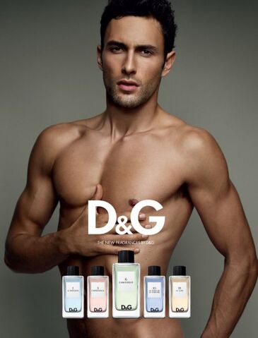 File:Noah Mills 2.jpg