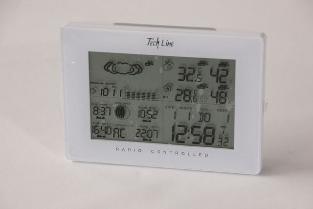 File:Tech Line Weather Station.jpg