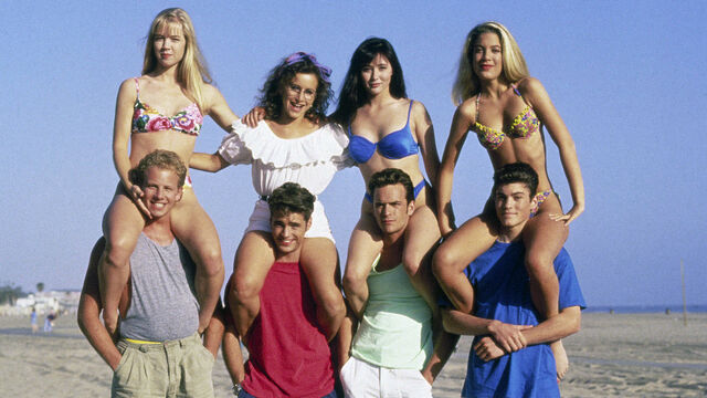 File:2beach.jpeg