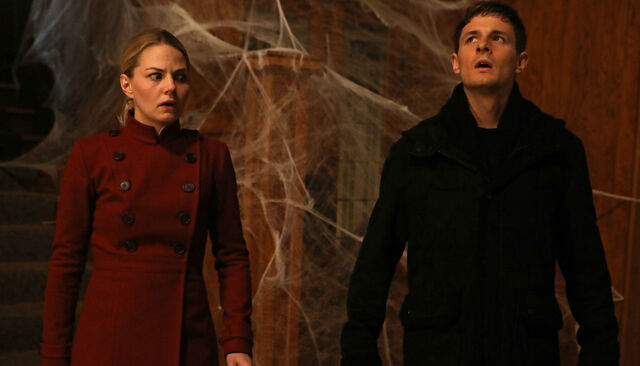 File:Giles-matthey-jennifer-morrison.jpg
