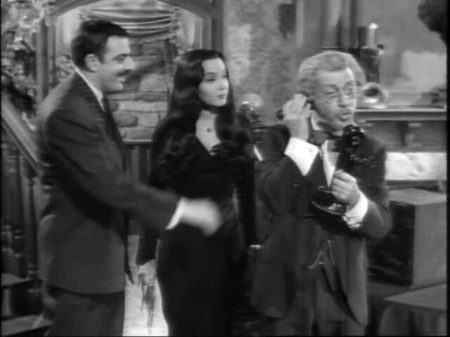 File:27.The.Addams.Family.and.the.Spaceman 083.jpg
