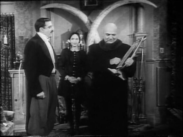 File:37.Morticias.Romance.Part2 077.jpg