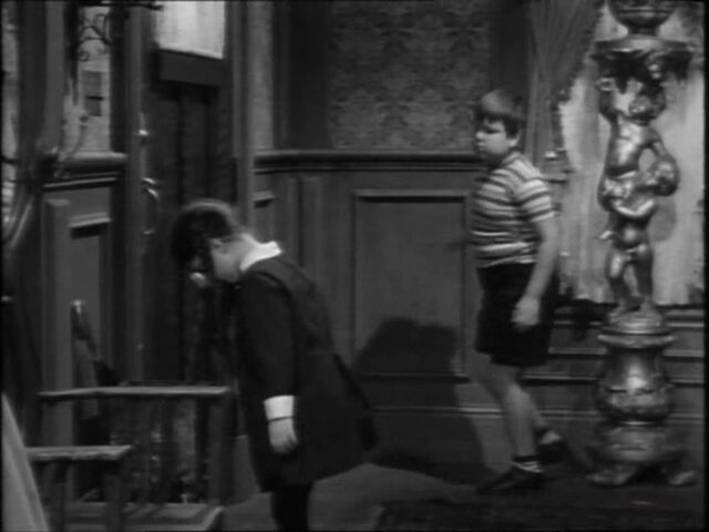 File:13.Lurch.Learns.to.Dance 043.jpg