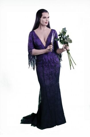 File:Brooke Shields as Morticia.jpg