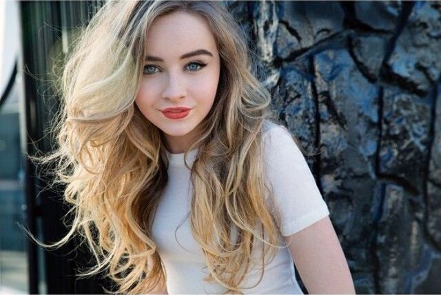 File:Sabrina Smiling.jpg