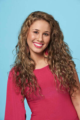 File:HaleyReinhart.jpg