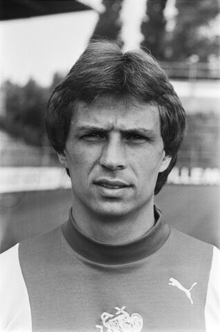 Bestand:1977)JanEverse.jpg
