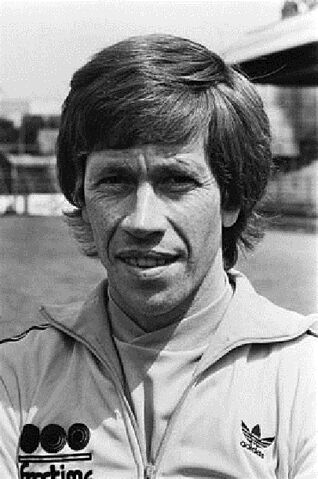 Bestand:1969)GerrieMuhren(b).jpg