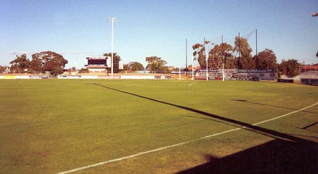 File:Alberton Oval 4b.jpg