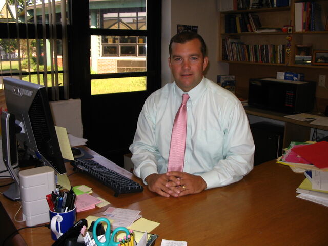 File:Principal.jpg