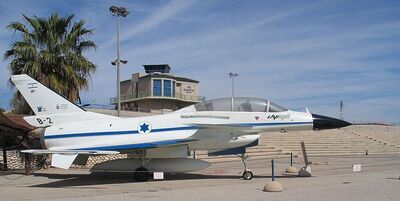 800px-IAI-Lavi-B-2-hatzerim-2