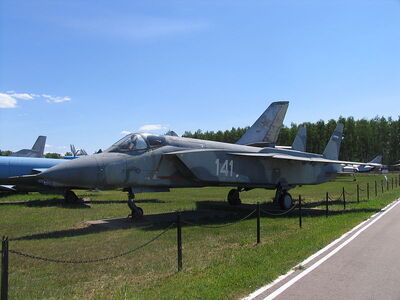 800px-Yak-141 VVS museum