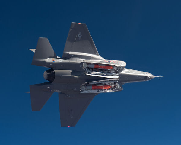 File:Sdd f35testa 070 115.jpg