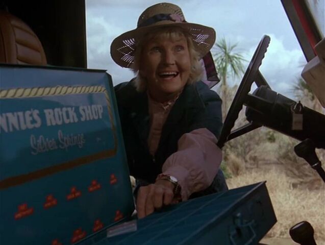 File:Annie-random target.jpg