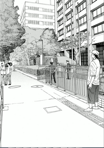 ファイル:ほんのわずかの報道関係者のみ姿を現す厚生労働省の前.png