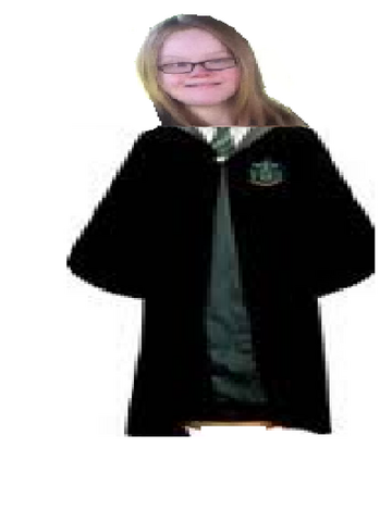 File:Caitlyn Malfoy 2.png
