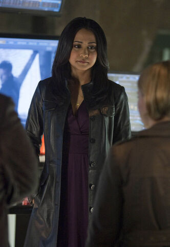 File:1x01 Lucy.jpg