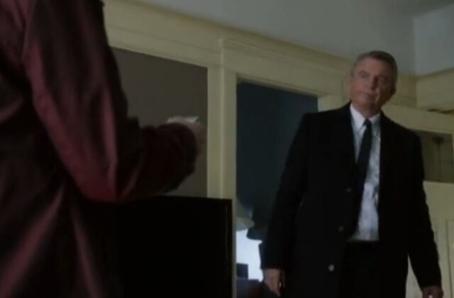 File:1x05 clear.jpg