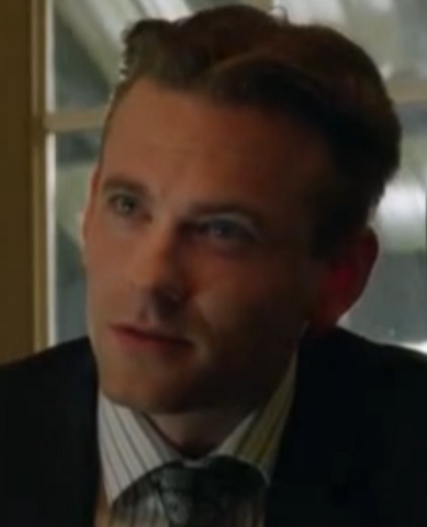 File:Petercarr.png