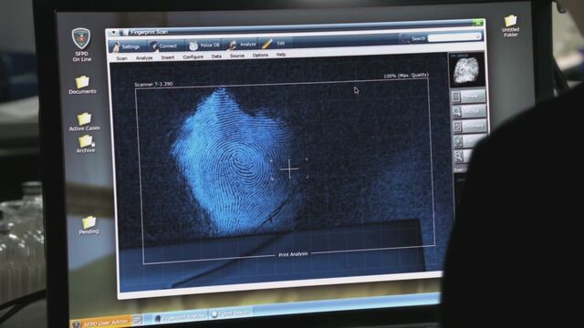 File:1x01 SylvaneFingerPrint.jpg