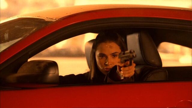 File:410NadiaShoots.jpg