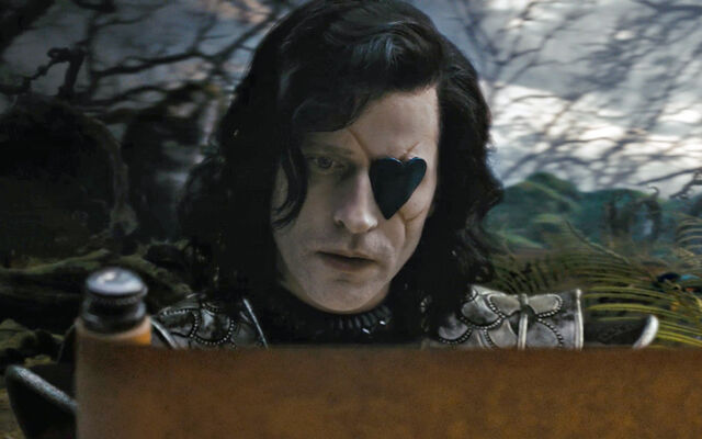 File:Alice2010-knavehearts.jpg