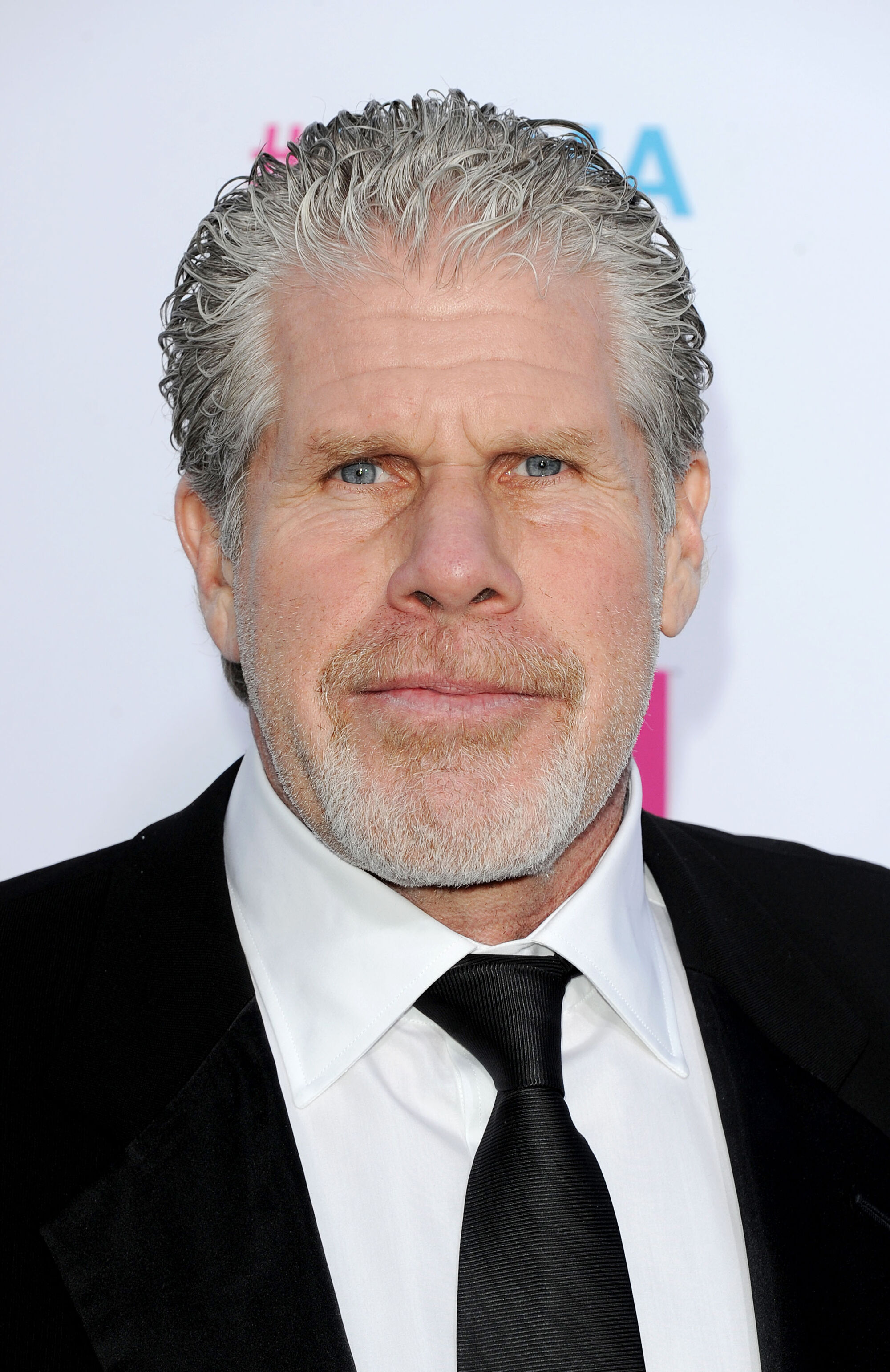 Ron Perlman Alien Anthology Wiki FANDOM powered by Wikia
