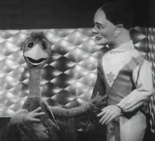 File:SpacePatrolMartianParrot.jpg