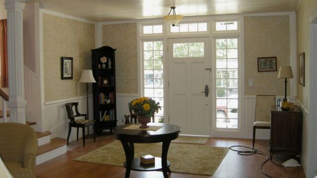 File:Jennings' house interior.jpg