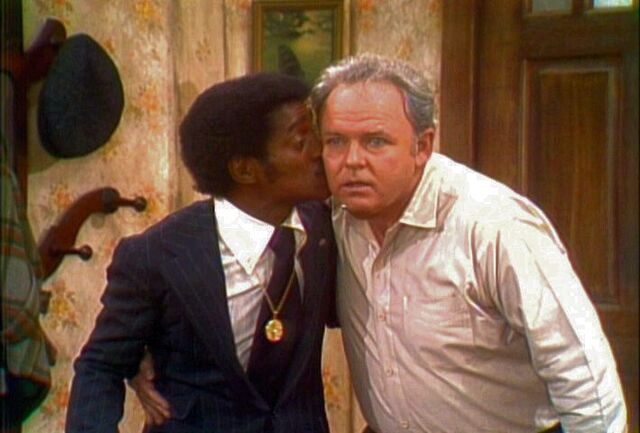 File:Sammy-davis-archie-bunker-kiss-2.jpg