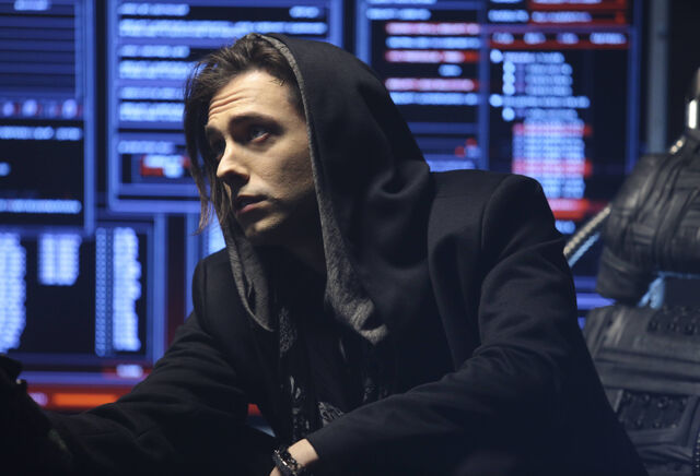 File:AlmostHuman-ep111b sc34 026.jpg