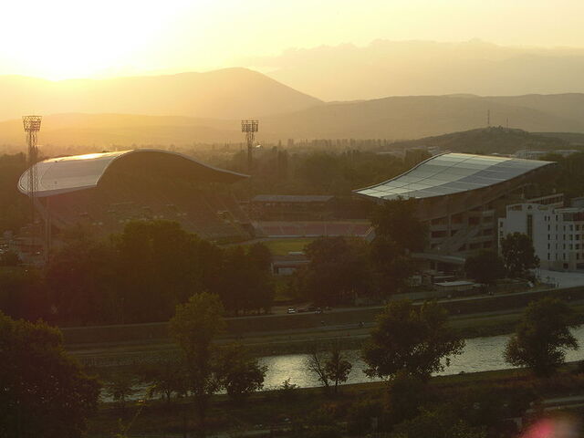 File:800px-PhillipIIarena.jpg
