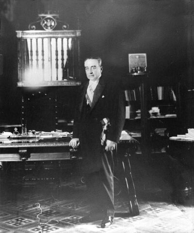 File:Juan Esteban Montero.jpg