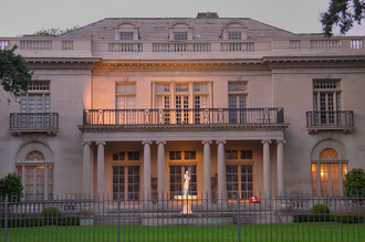 SummerPalaceLouisiana