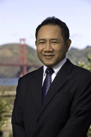 File:Tuy Sereivathana.jpg