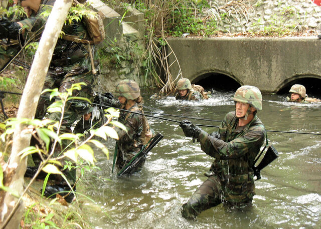 File:Hires 080425-N-1784Z-003.jpg